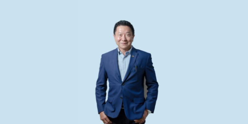 Milton Seigi Hayashi esclarece as principais causas da ginecomastia e seus impactos na saúde masculina.